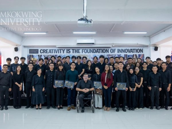 COVA Cambodia Participates in Limkokwing Career Fair